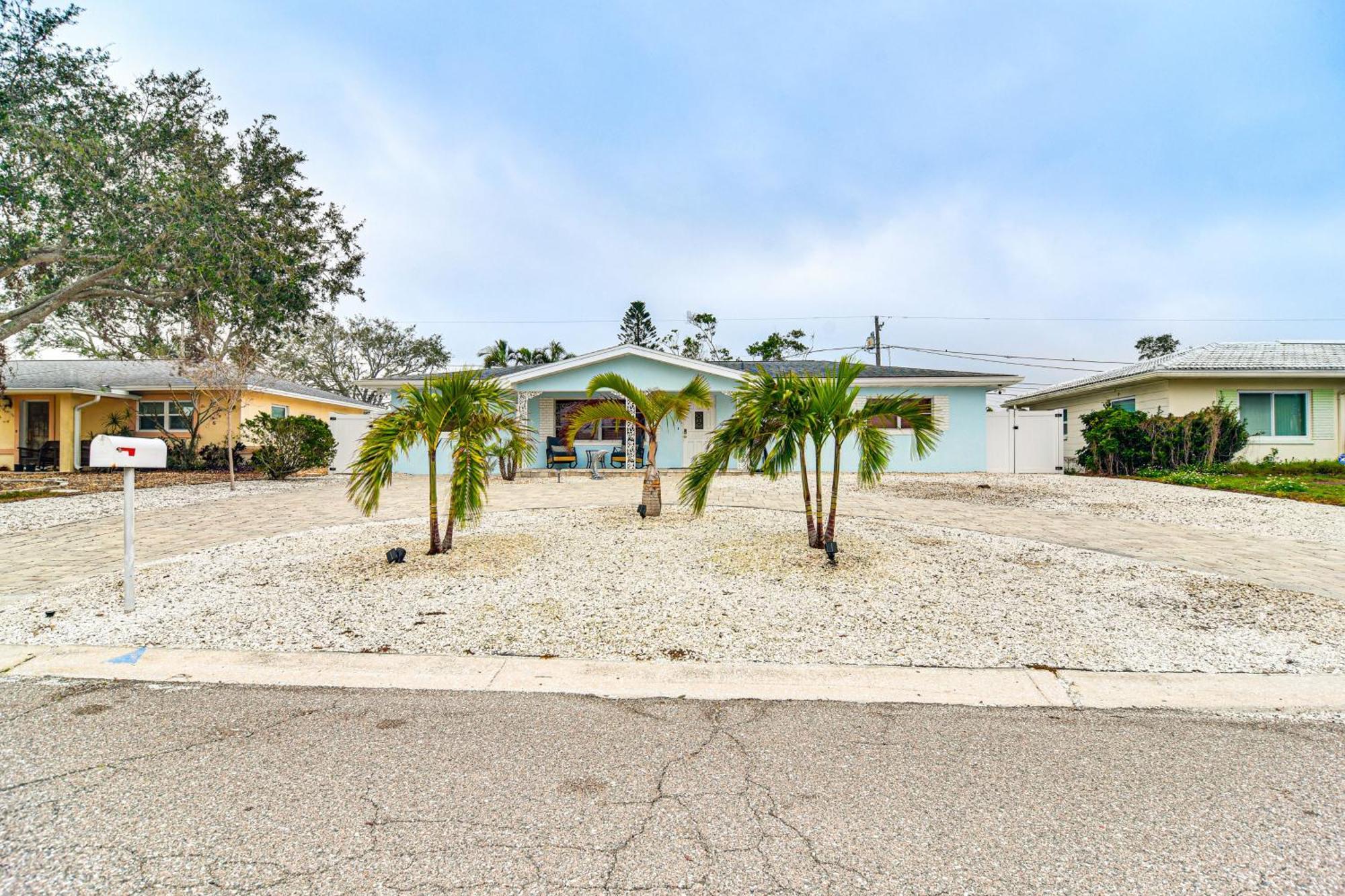 Breezy Seminole Vacation Rental With Hot Tub! 외부 사진